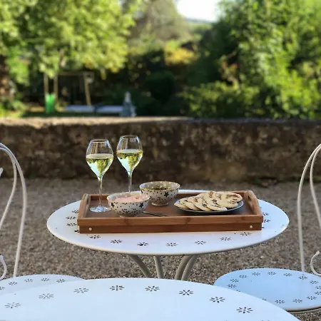 Le Clos Des Platanes