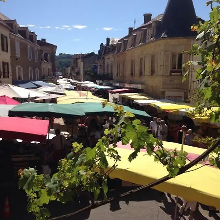 Le Clos Des Platanes