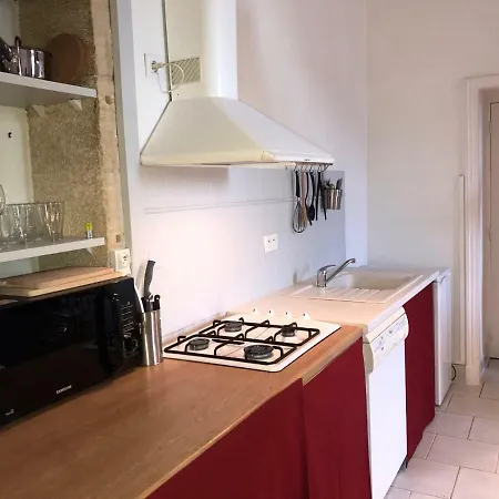 Le Clos Des Platanes Apartment *